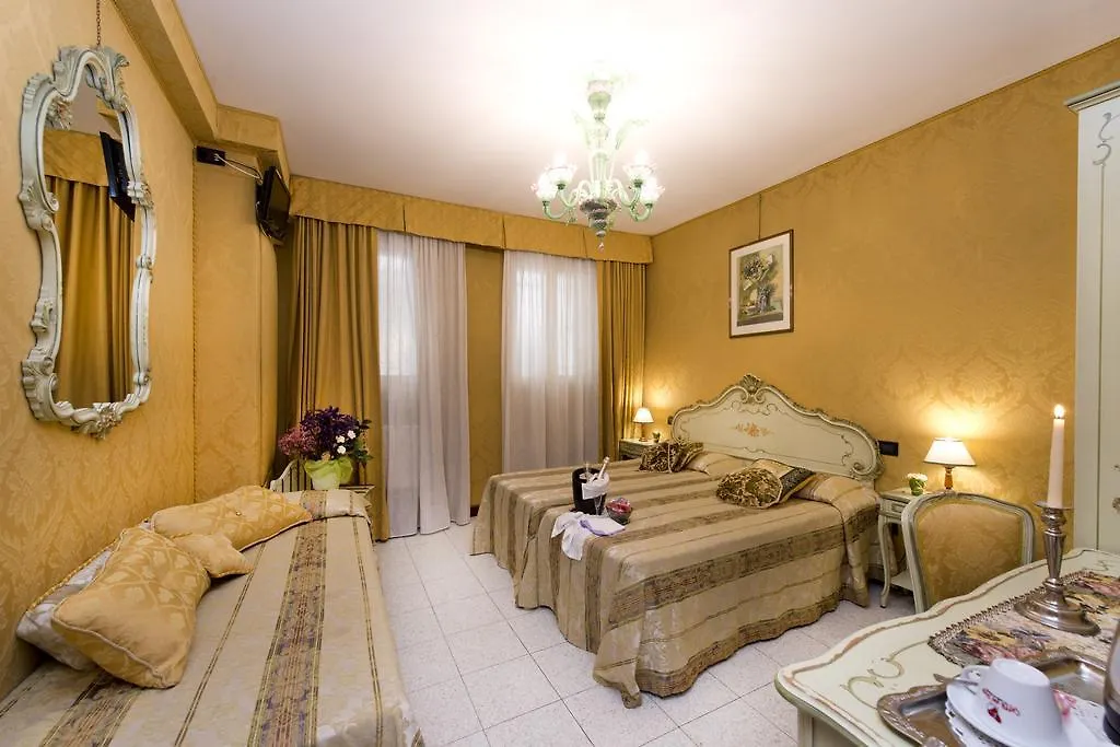 Hotel Mignon Venecia Italia