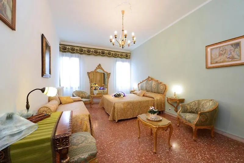 Hotel Mignon Venecia
