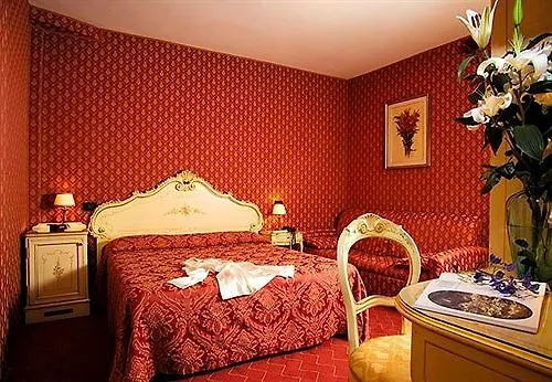 Hotel Mignon Venice 3*,