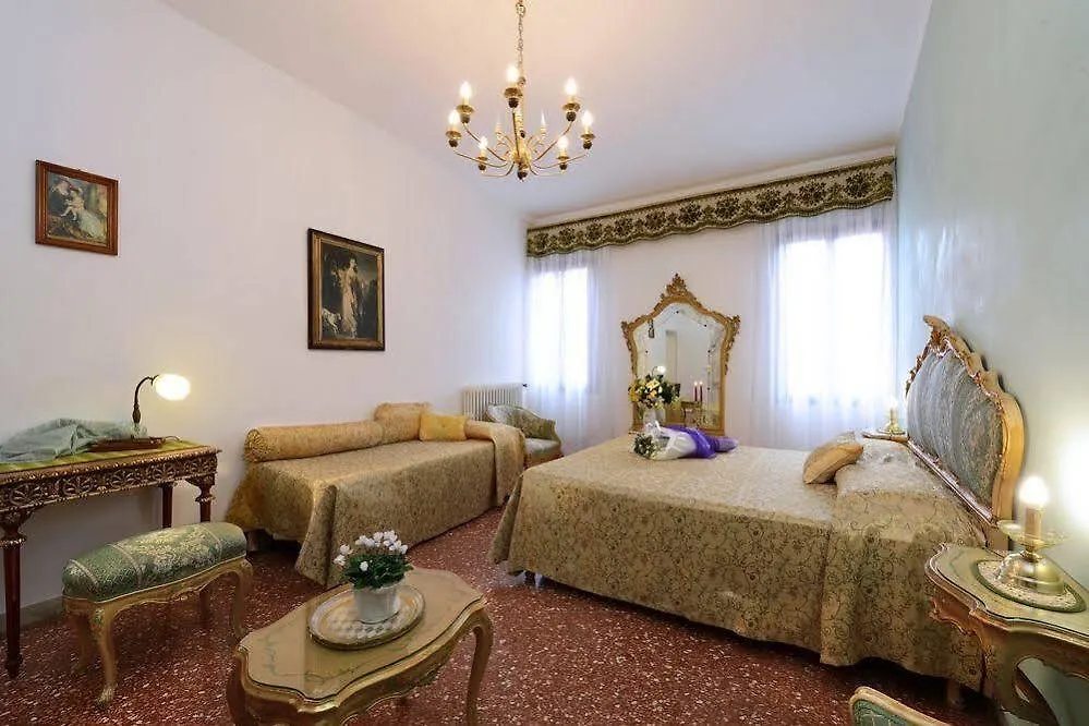 ***  Hotel Mignon Venice Italy